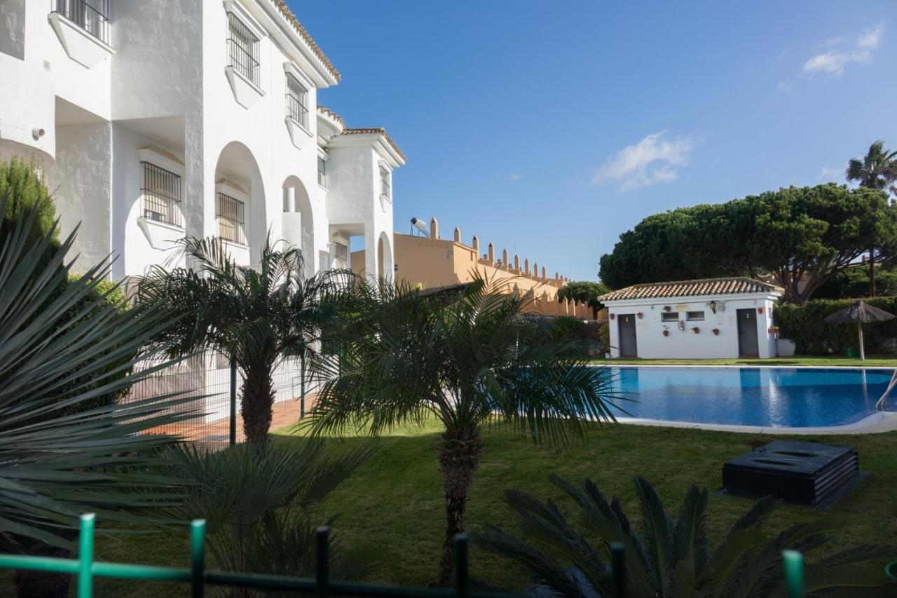 Apartamento Alextia La Barrosa Chiclana de la Frontera Exterior photo