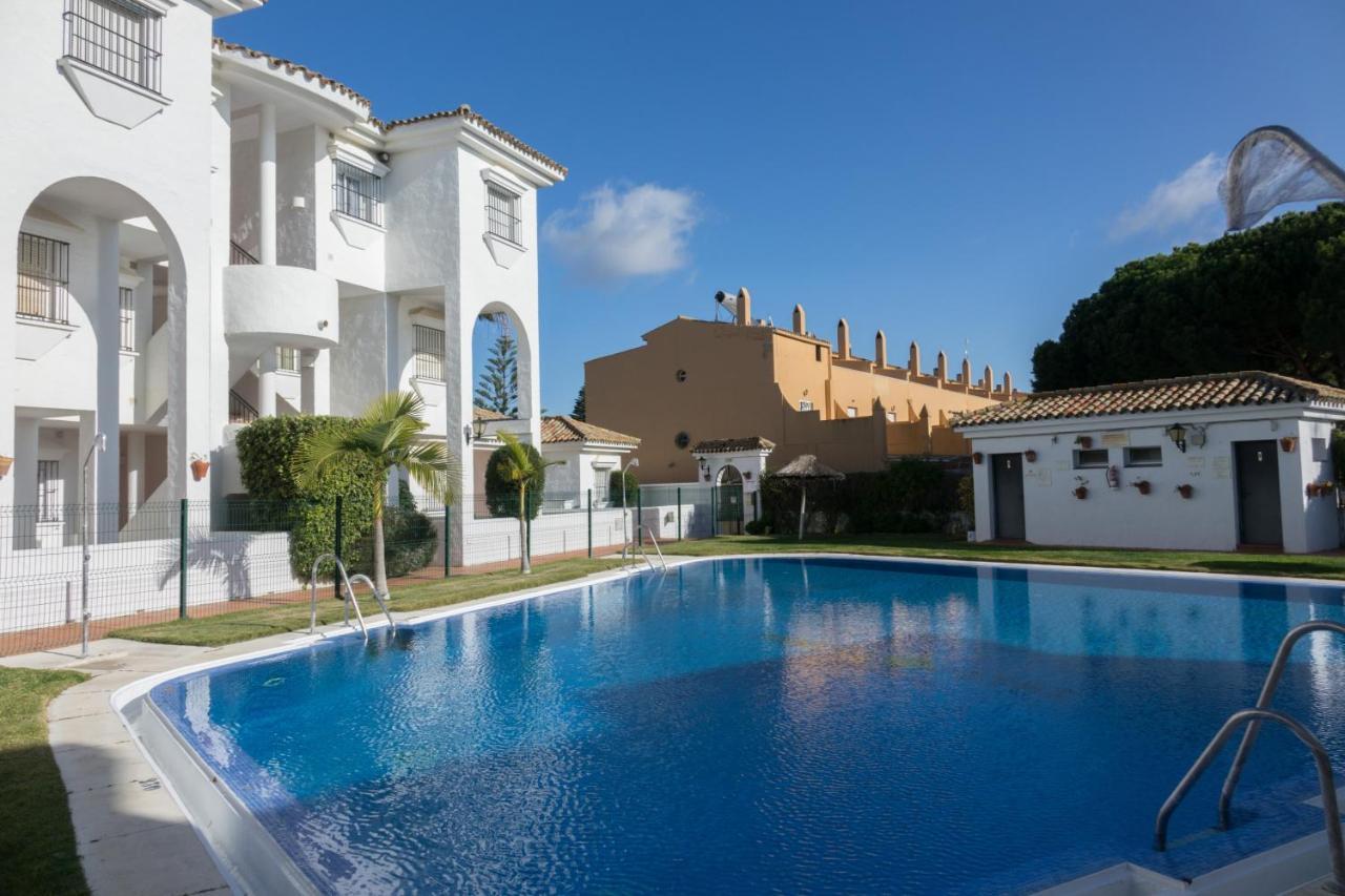 Apartamento Alextia La Barrosa Chiclana de la Frontera Exterior photo
